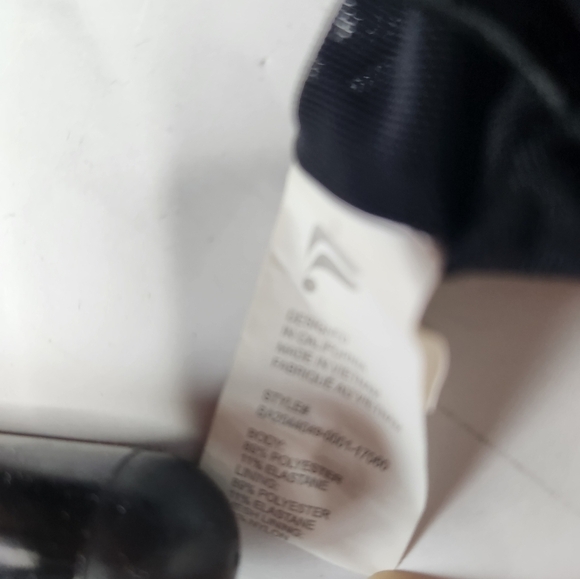 Fabletics Women's Size 12 Large Athletic Addison Bra Black Padded - Picture 2 of 8